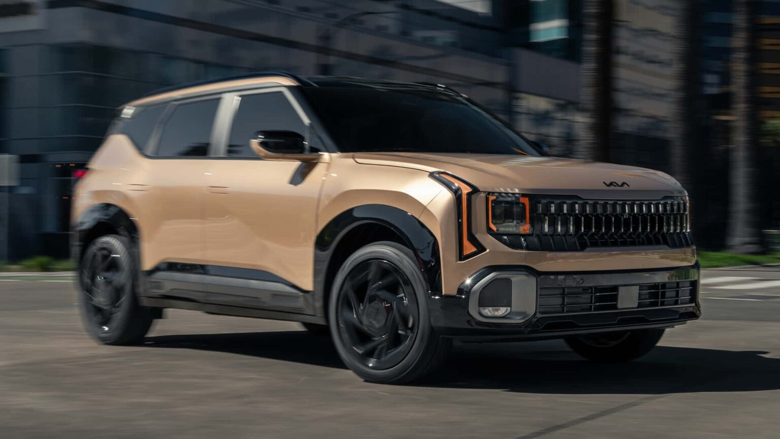 Still Cheaper Than Toyota Corolla Cross, Prices Compared Still Cheaper Than Toyota Corolla Cross, Prices Compared