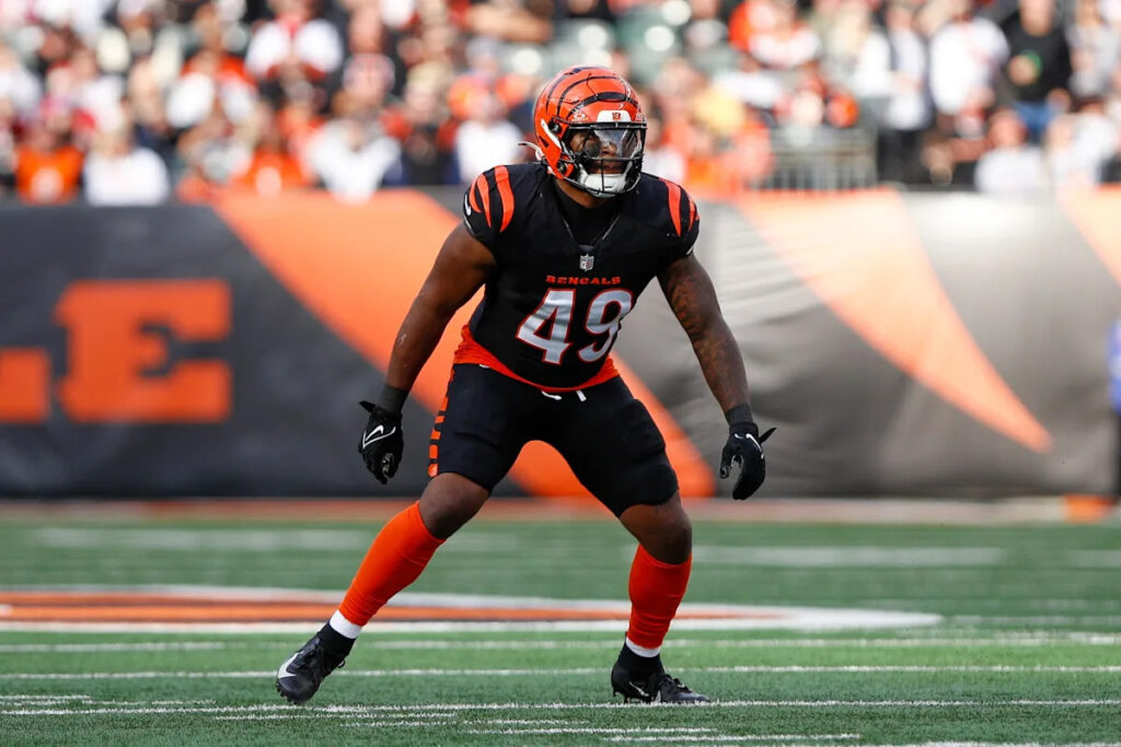 Bengals summer storylines: Linebackers, contract extensions, and more Bengals summer storylines: Linebackers, contract extensions, and more