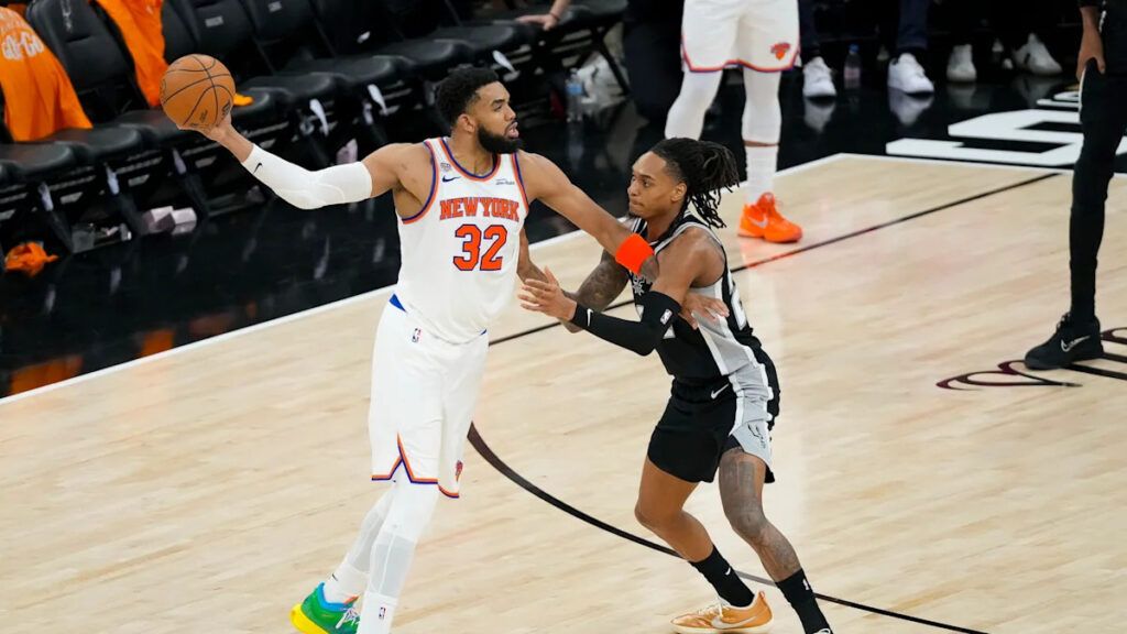 The memory of Karl-Anthony Towns’ late mother gives Knicks’ star peace in NBA Finals debut