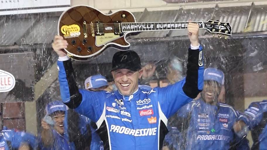 Denny Hamlin Robs Nashville Victory From Bell In Thrilling Battle Denny Hamlin Robs Nashville Victory From Bell In Thrilling Battle
