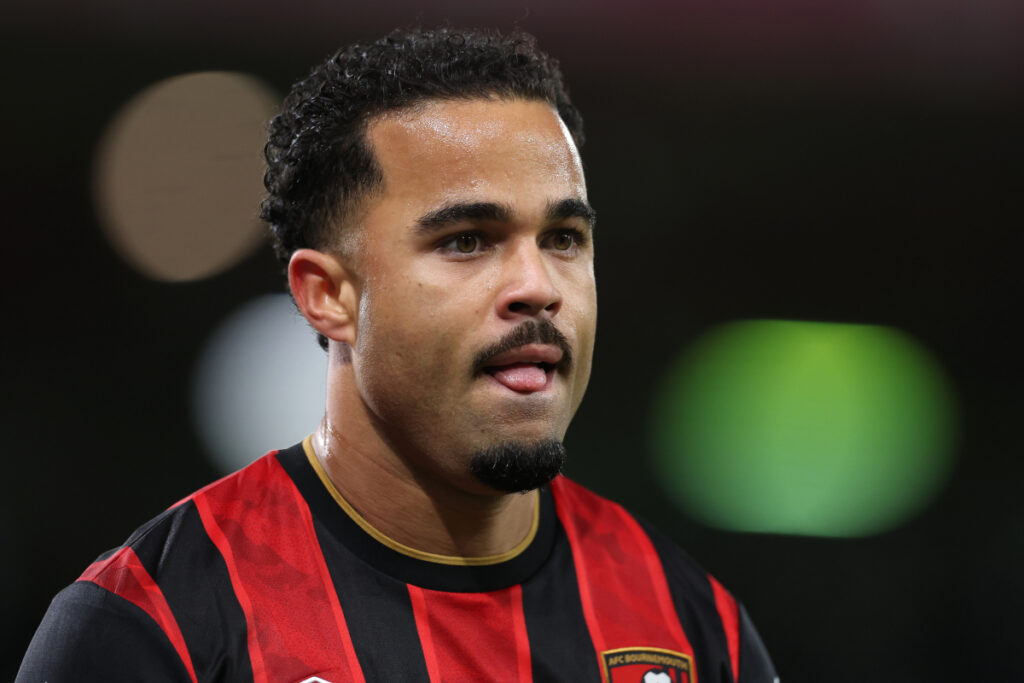 Report Kluivert on Juventus radar after impressing at Bournemouth