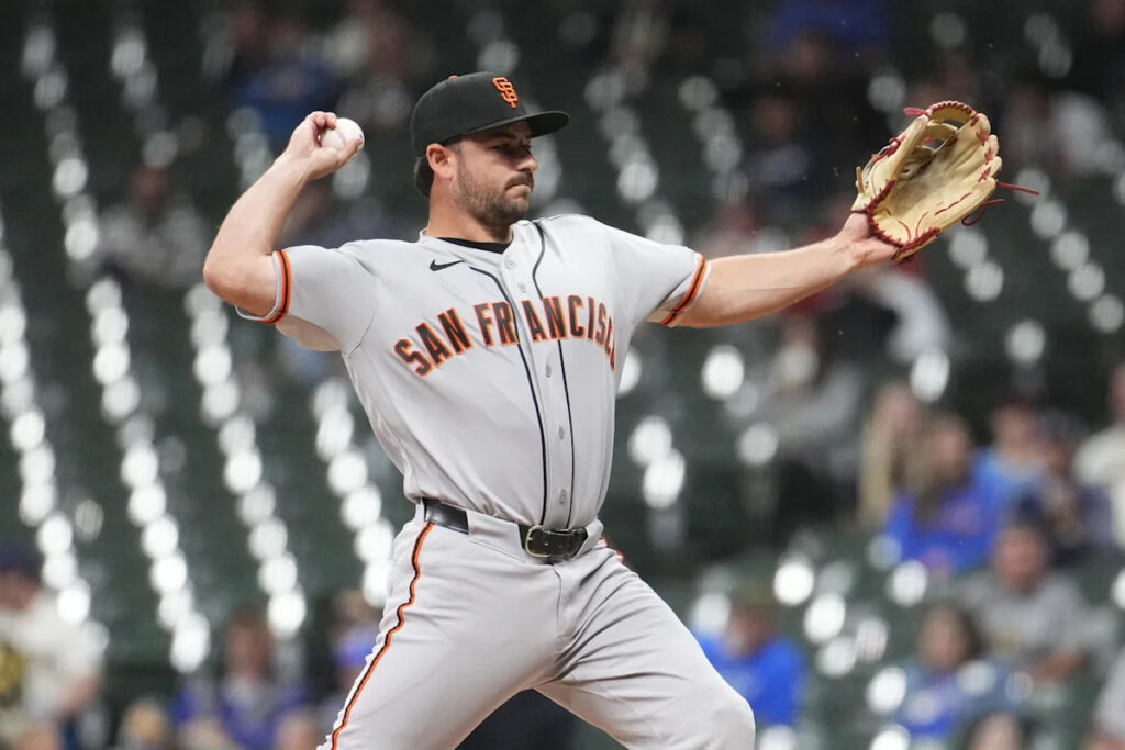 Seattle Mariners acquire INF Buddy Kennedy from San Francisco