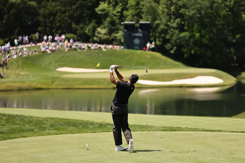 Jason Day plays his shot from the 12th tee during the second round of the 2026 Memorial Tournament at Muirfield Village Golf Club.