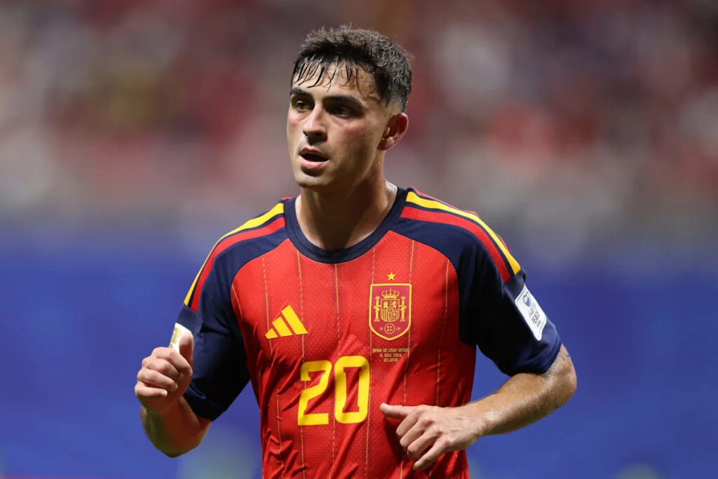 Barcelona superstar wishes Cucurella well after Real Madrid move: ‘Deserves to be at a big club’