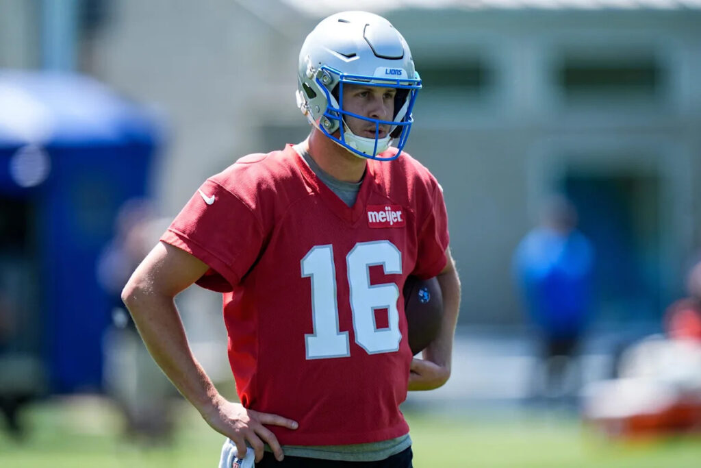 Should Jared Goff play in a preseason game? Should Jared Goff play in a preseason game?