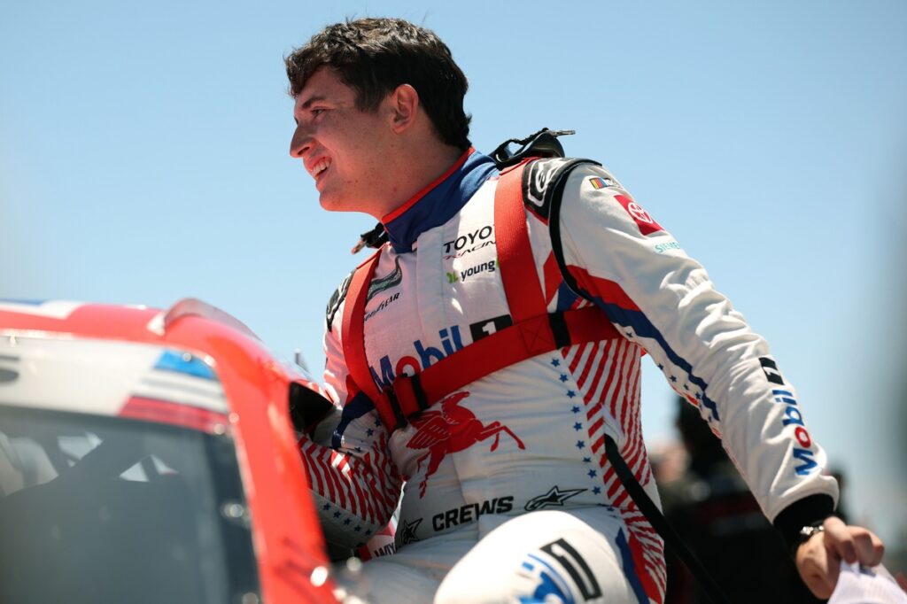 Christopher Bell gets out of car mid-race, replaced by Brent Crews in San Diego Christopher Bell gets out of car mid-race, replaced by Brent Crews in San Diego