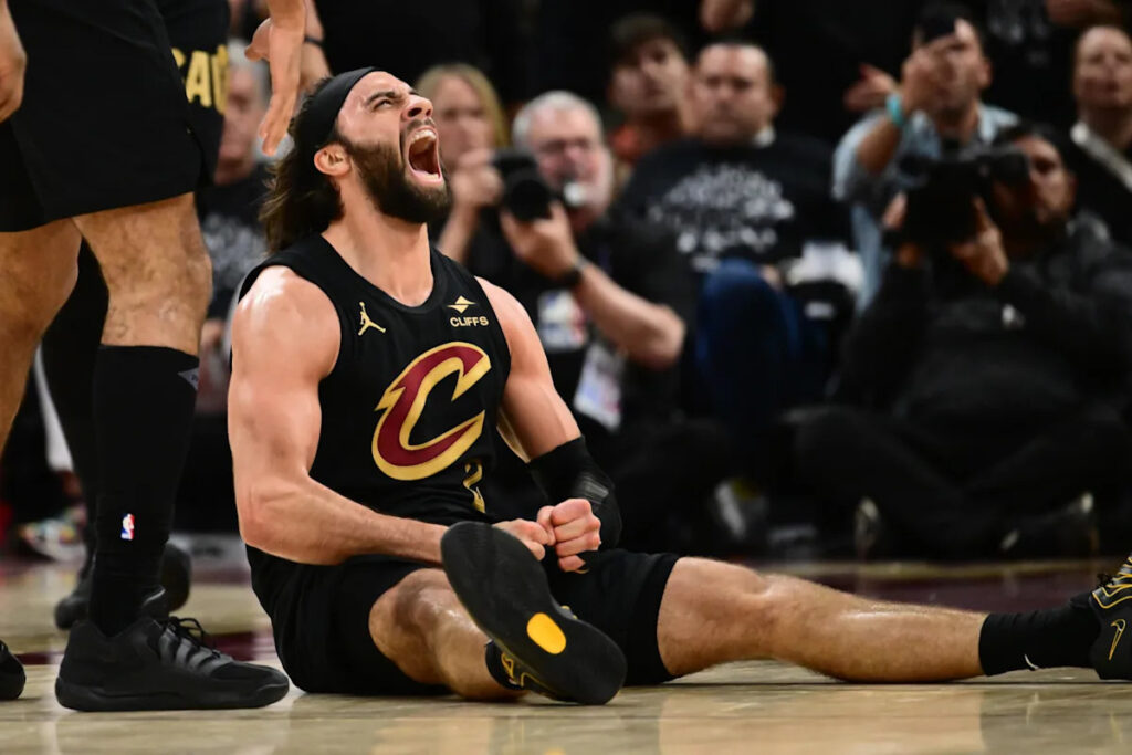Cavs final report card: Max Strus