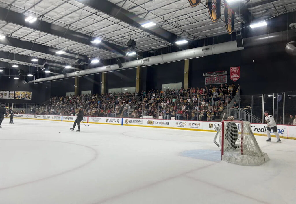 Scene-Setter: Golden Knights Fans Pack City National For Off-Day Practice Scene-Setter: Golden Knights Fans Pack City National For Off-Day Practice