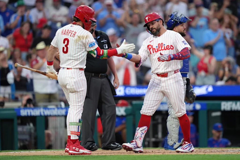 Hit parade: Phillies 15, Mets 3