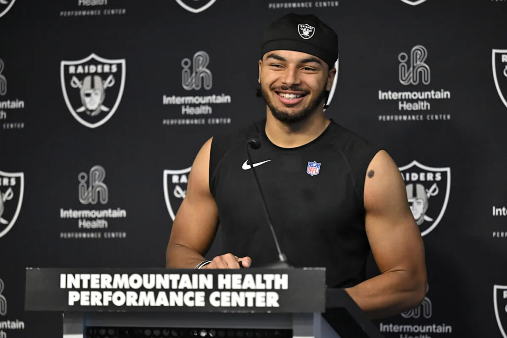 Raiders fans have big expectations for Treydan Stukes in rookie season