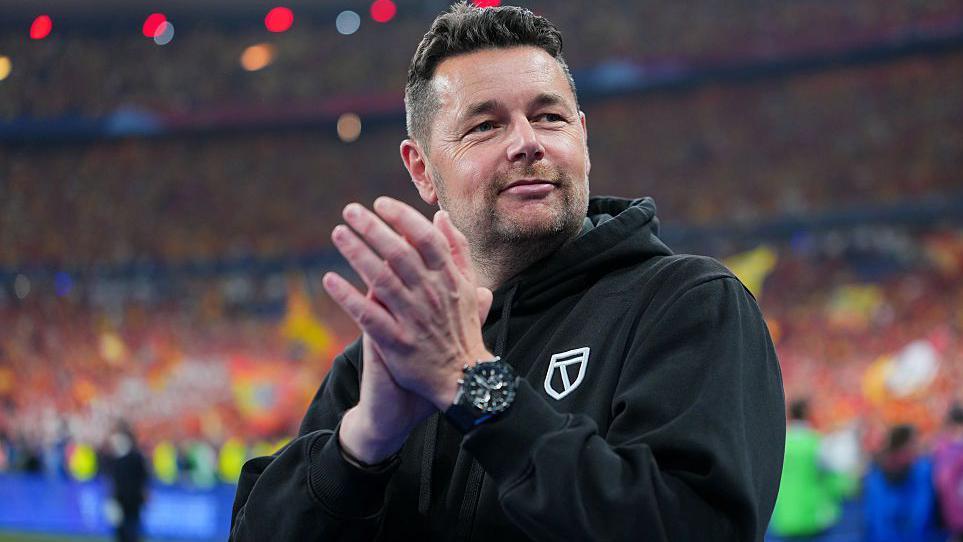 Palace appoint Sage as head coach on three-year deal Palace appoint Sage as head coach on three-year deal