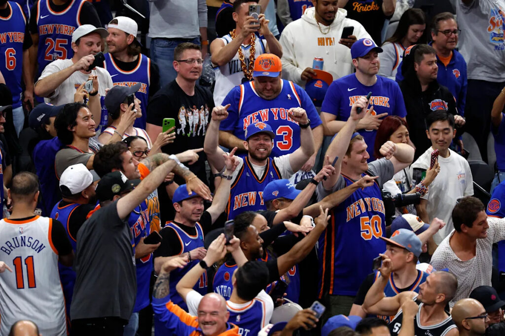 Elmo learns a life lesson about what happens when you go against Knicks fans in the NBA Finals