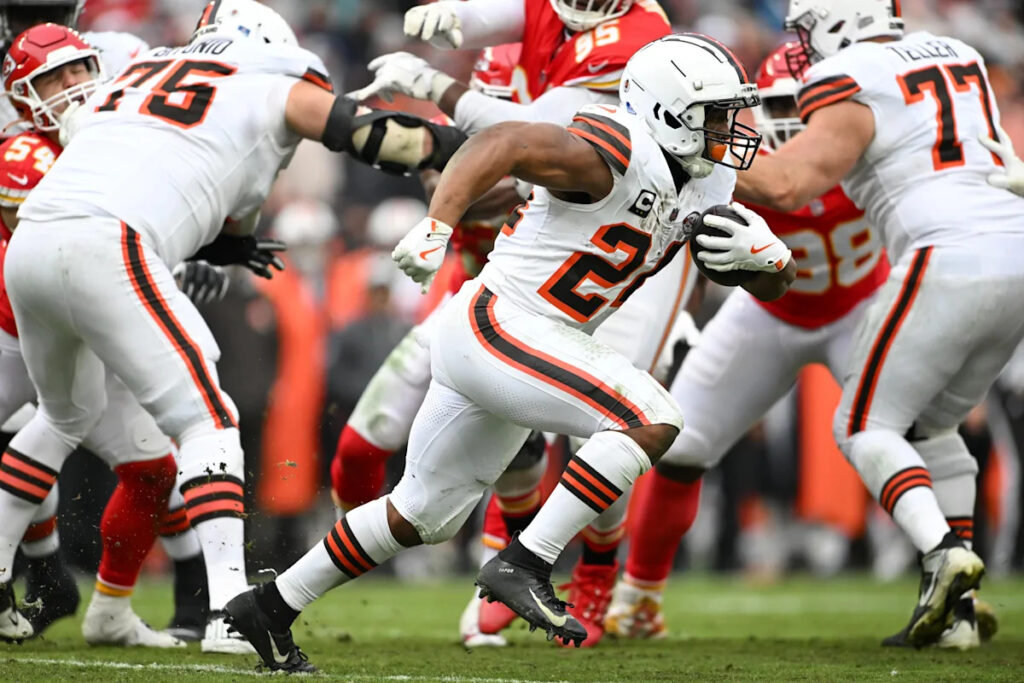 Cleveland Browns: Nick Chubb reflects on his 2023 injury in panel discussion Cleveland Browns: Nick Chubb reflects on his 2023 injury in panel discussion