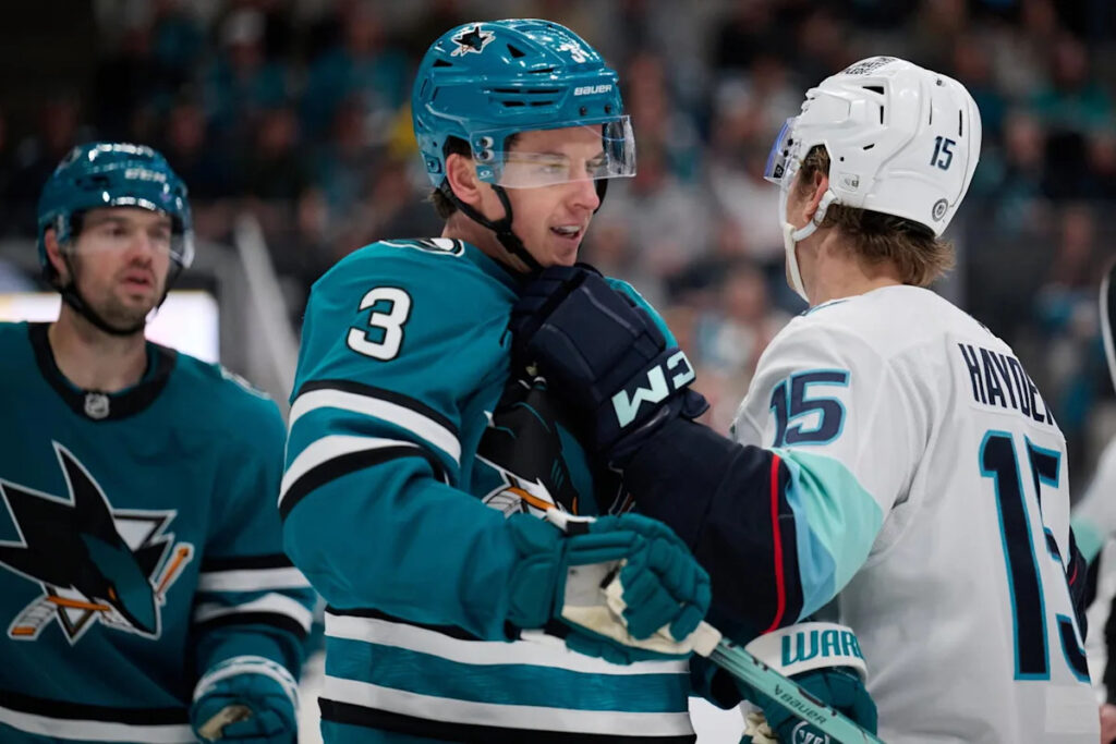Trio of Former Sharks Defensemen Not Tendered Qualifying Offers