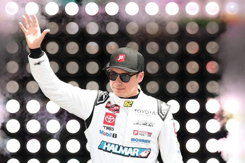 Christopher Bell will compete at NASCAR Cup Series race in Pocono despite wrist injury Christopher Bell will compete at NASCAR Cup Series race in Pocono despite wrist injury