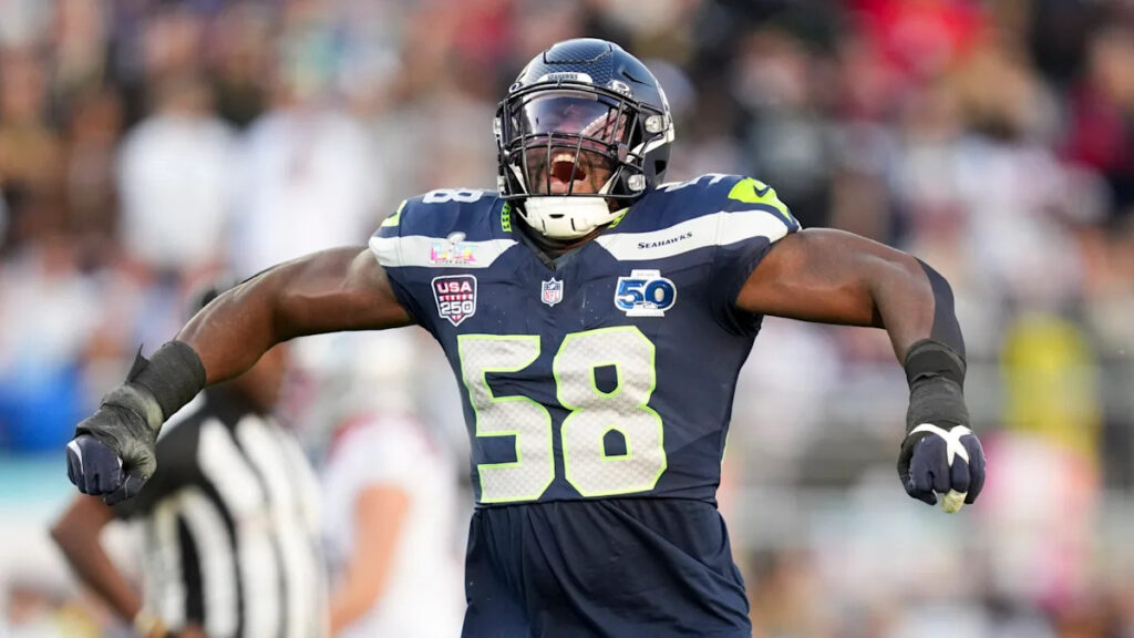 Derick Hall was “willing to sacrifice” shot at free agency to remain with Seahawks