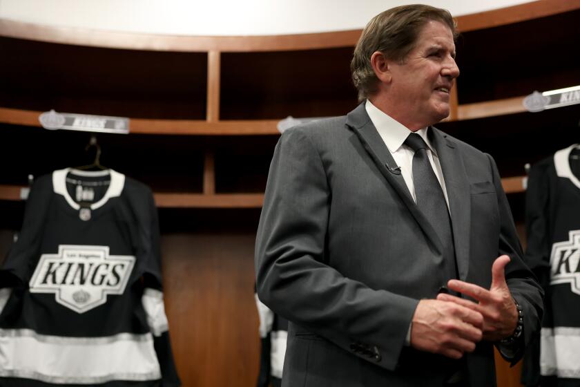 New Kings coach Peter Laviolette looks to build pillars for success New Kings coach Peter Laviolette looks to build pillars for success