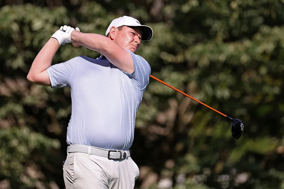 Robert MacIntyre plays his shot from the second tee during the second round of the 2026 Memorial Tournament at Muirfield Village Golf Club.