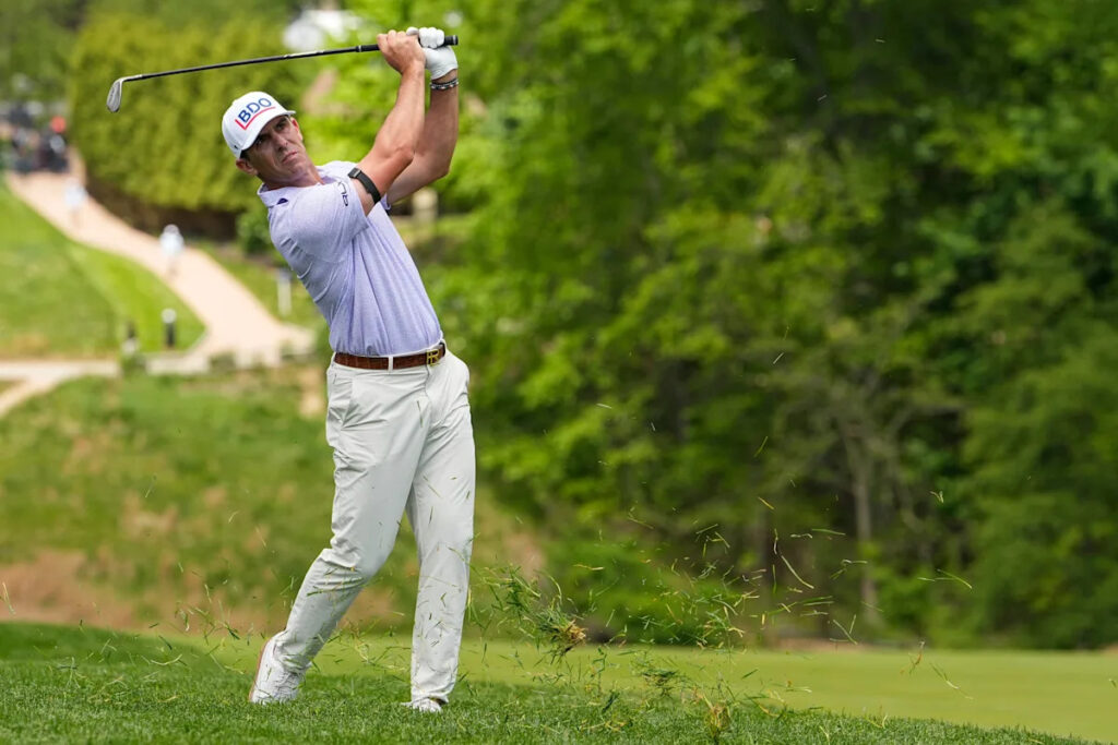Miles Russell qualifies for the US Open at age 17 with Tiger Woods’ son on the bag Miles Russell qualifies for the US Open at age 17 with Tiger Woods’ son on the bag