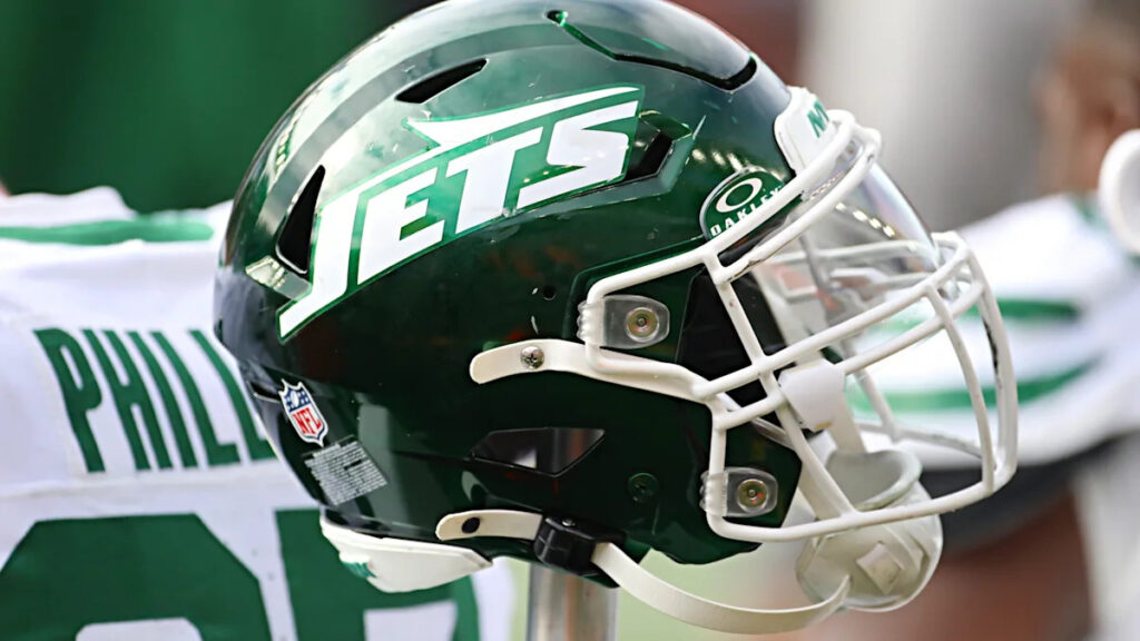 Jets are swapping speed for size Jets are swapping speed for size