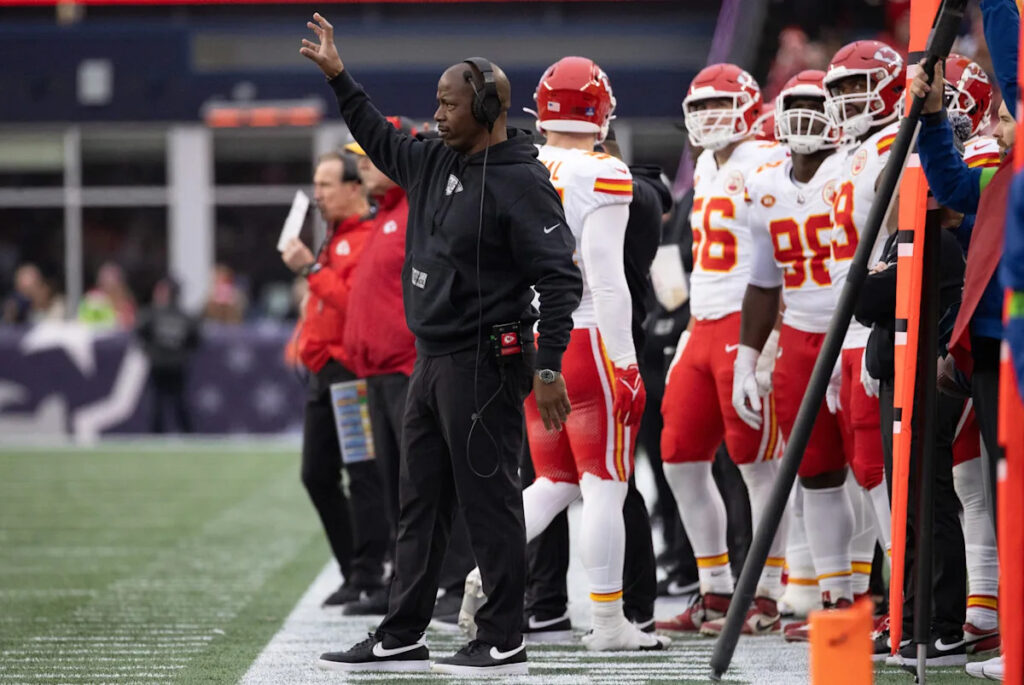NFL reportedly will not punish Chiefs DB coach Dave Merritt after offseason arrest for domestic battery NFL reportedly will not punish Chiefs DB coach Dave Merritt after offseason arrest for domestic battery