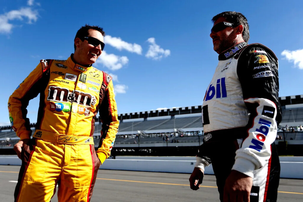 Tony Stewart calls public reaction to Kyle Busch’s death ‘frustrating’