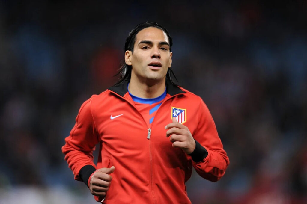 Barcelona target Julian Alvarez receives advice from Atletico Madrid great: ‘There might be projects with more money…’
