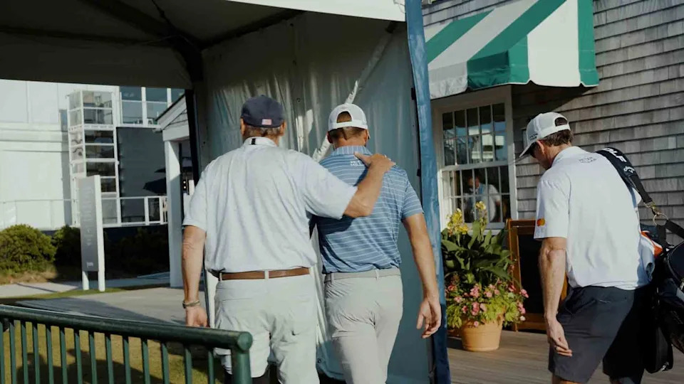 Sam Burns learned U.S. Open fate. Dad's words then bring him to tears
