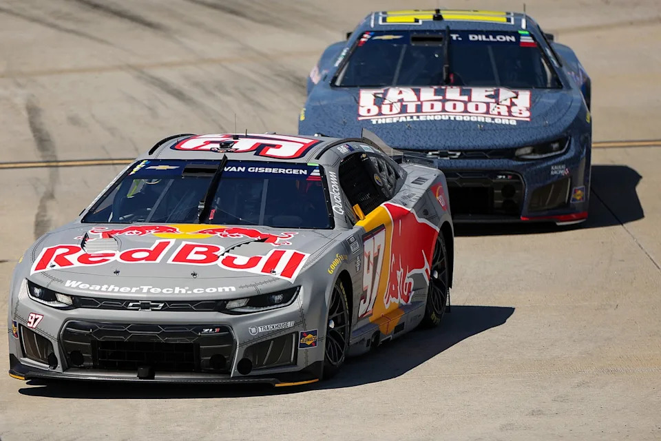 Shane van Gisbergen, Trackhouse Racing, Ty Dillon, Kaulig Racing