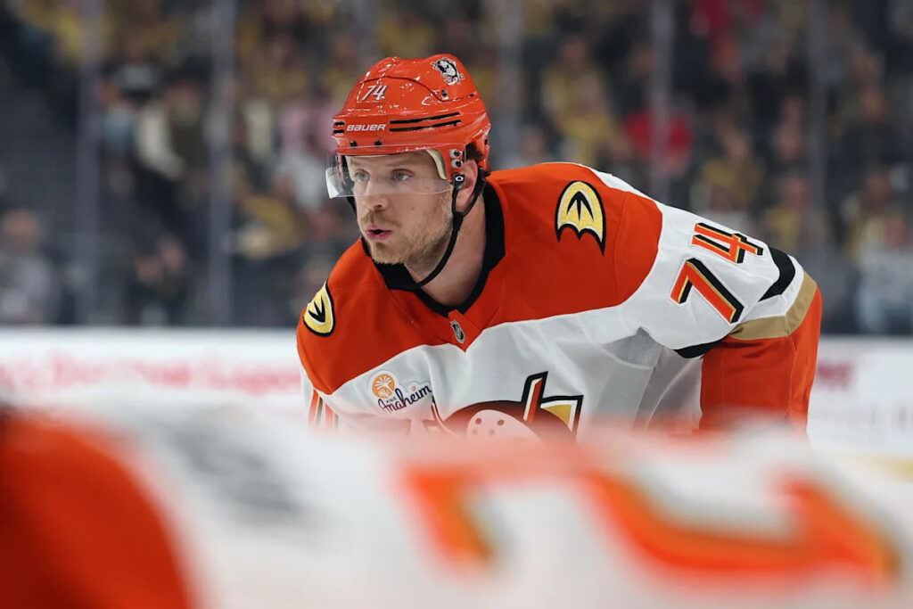 Hurricanes Acquire Rights to John Carlson