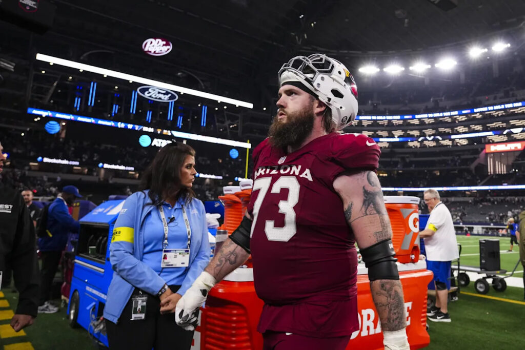 3 free agent options to replace Alaric Jackson