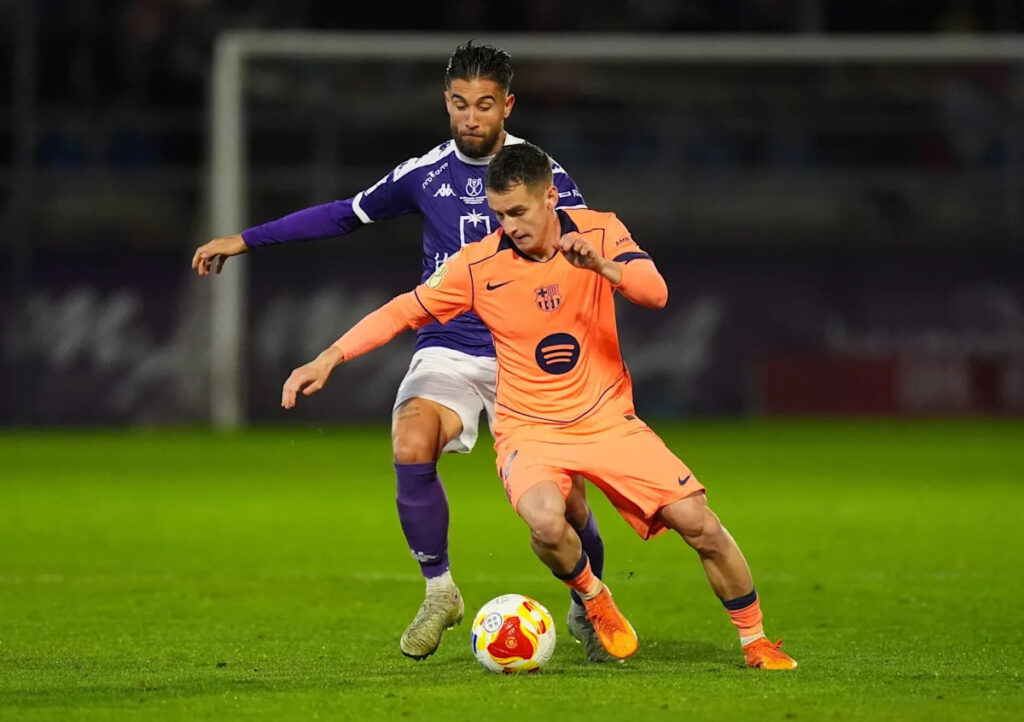 Atletico Madrid reject chance to sign Barcelona midfielder amid recent links