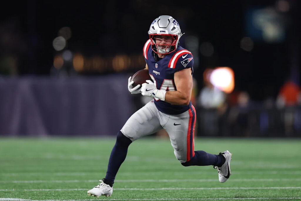 Patriots scouting report: Lan Larison is taking aim at the RB3 spot Patriots scouting report: Lan Larison is taking aim at the RB3 spot