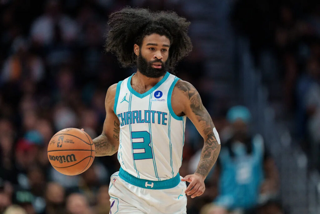 Coby White reportedly intends to sign 3-year,  million deal with Hornets