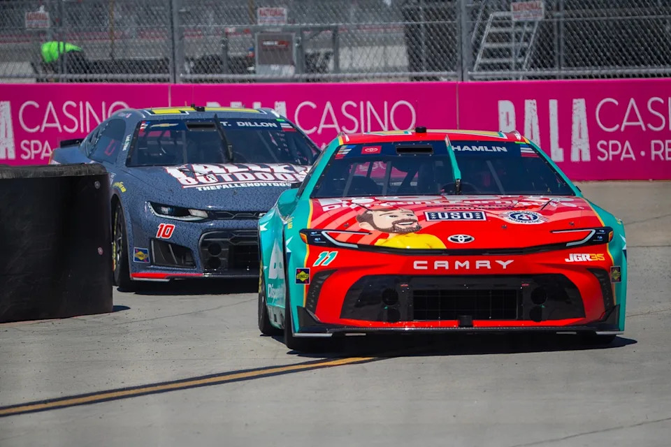 Denny Hamlin, Joe Gibbs Racing