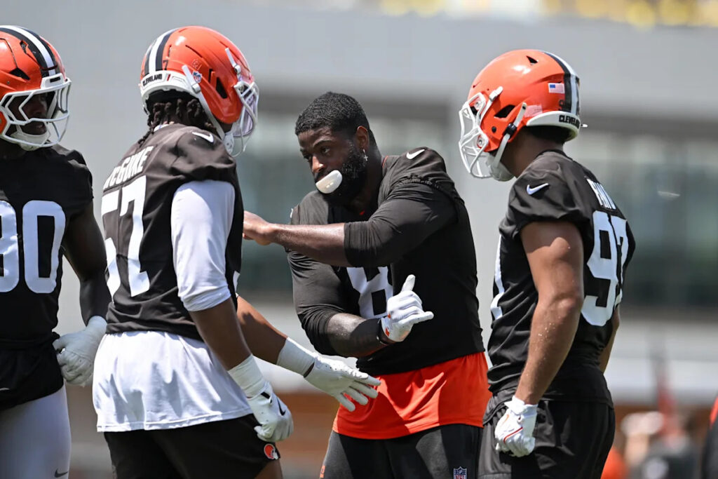 Random Ramsdom: Browns excited about Jared Verse