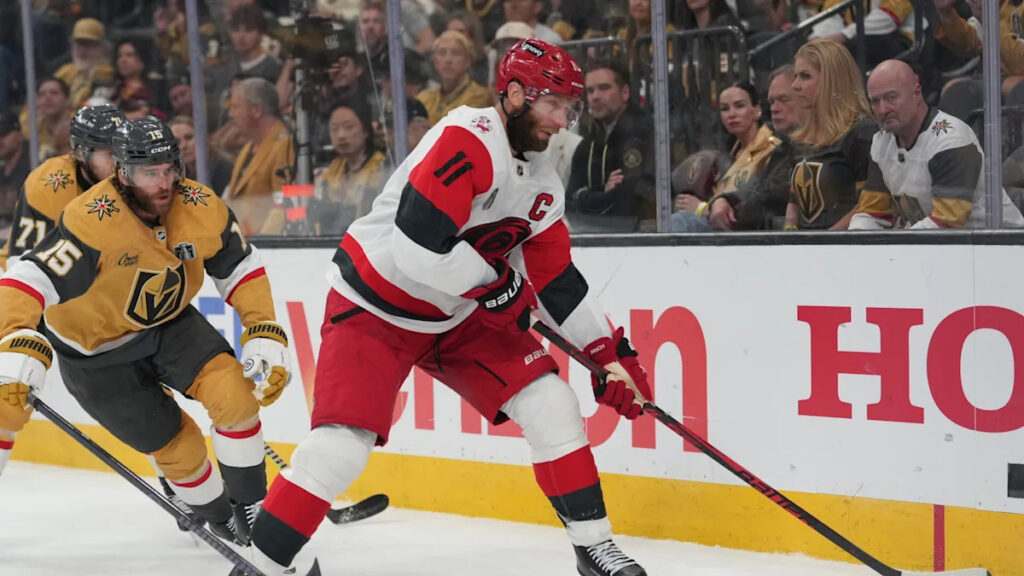 Jordan Staal scores twice including game winner as Hurricanes pull even with Golden Knights