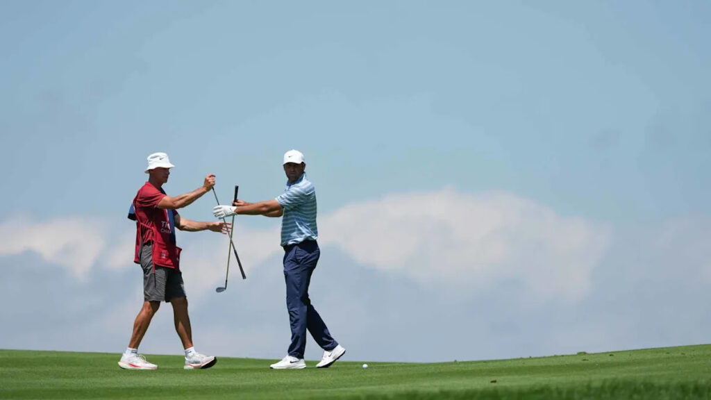 Scottie Scheffler reverses strange trend, flirts with 59 at Travelers