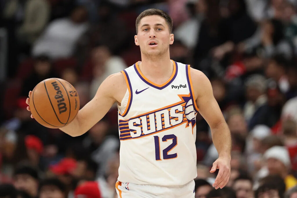 Suns reportedly re-signing Collin Gillespie to 4-year, million deal following guard’s breakout season Suns reportedly re-signing Collin Gillespie to 4-year, million deal following guard’s breakout season