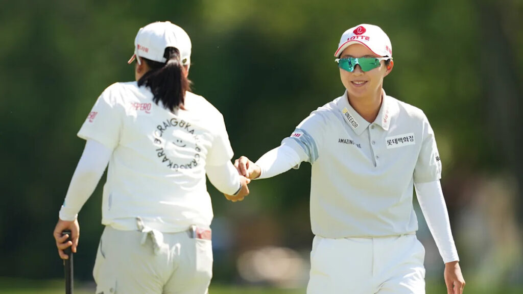 South Korean duo takes Dow Championship lead in LPGA team event as Korda and Cowan falter South Korean duo takes Dow Championship lead in LPGA team event as Korda and Cowan falter