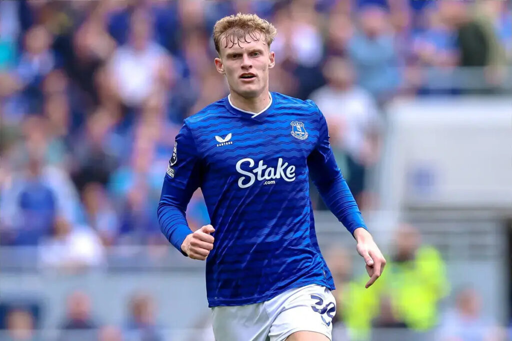 Hugo Viana identifies £70M Everton defender as Man City’s John Stones replacement Hugo Viana identifies £70M Everton defender as Man City’s John Stones replacement