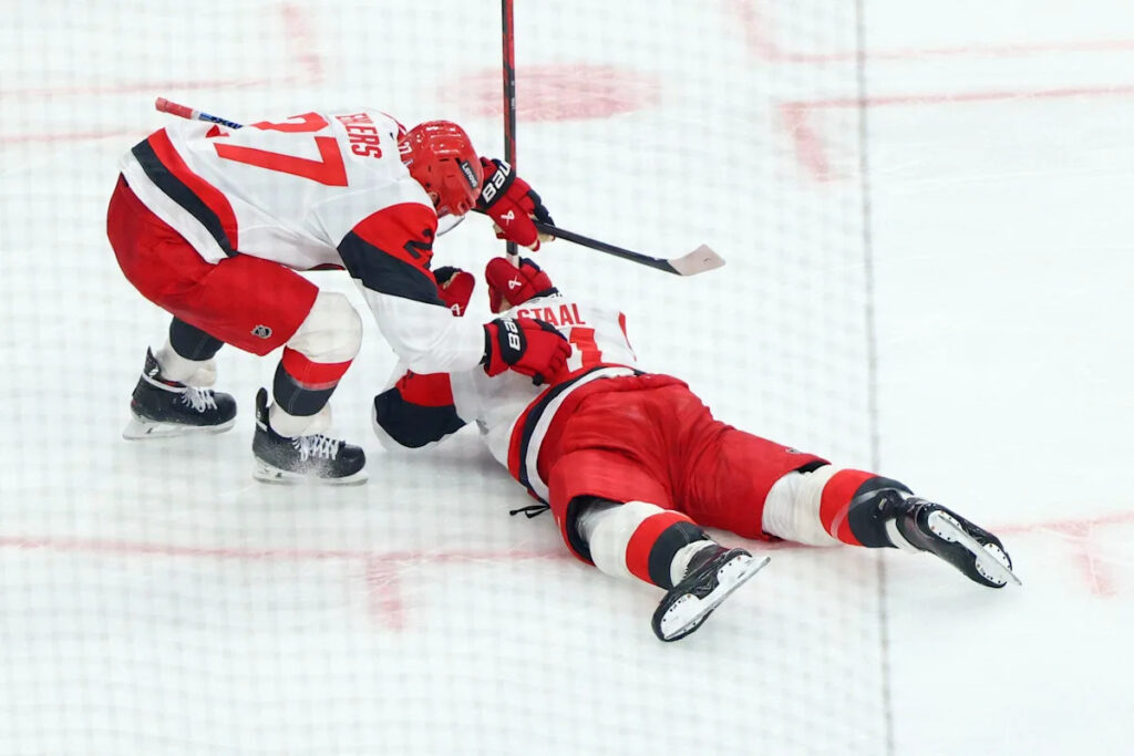 Jordan Staal Powers Carolina to a 5-3 win, ties the Stanley Cup Final at 2 against Vegas Jordan Staal Powers Carolina to a 5-3 win, ties the Stanley Cup Final at 2 against Vegas
