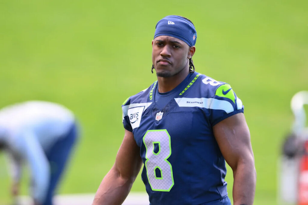 Survey: Seahawks fans believe Jadarian Price will outrun Jeremiyah Love Survey: Seahawks fans believe Jadarian Price will outrun Jeremiyah Love