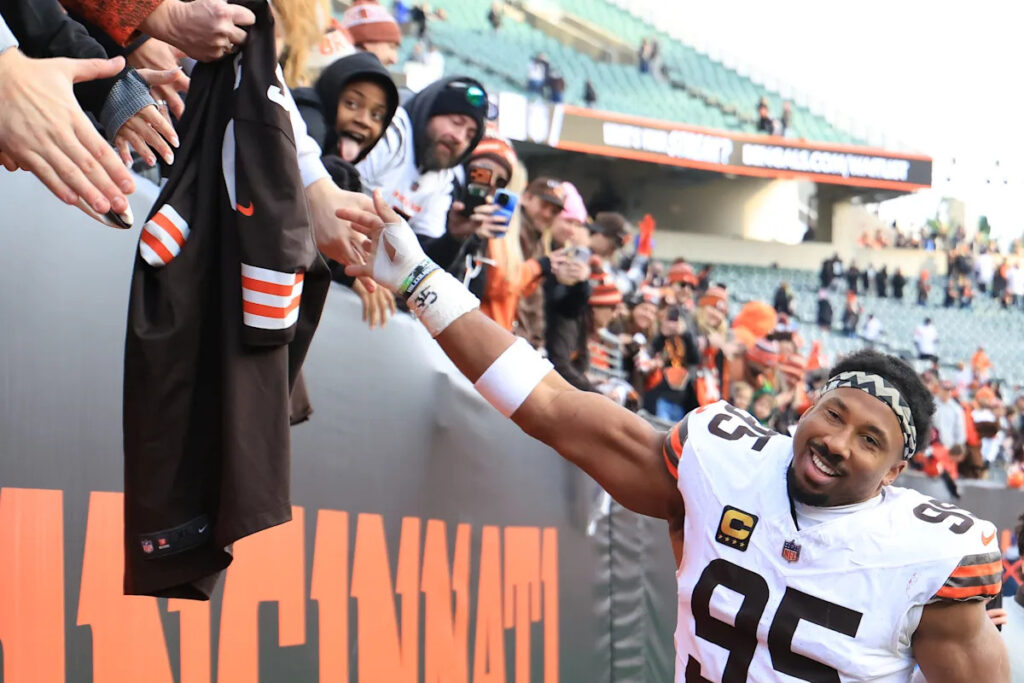 Super Bowl 61 odds: Los Angeles Rams move to clear Super Bowl favorite at sportsbooks after Myles Garrett trade Super Bowl 61 odds: Los Angeles Rams move to clear Super Bowl favorite at sportsbooks after Myles Garrett trade