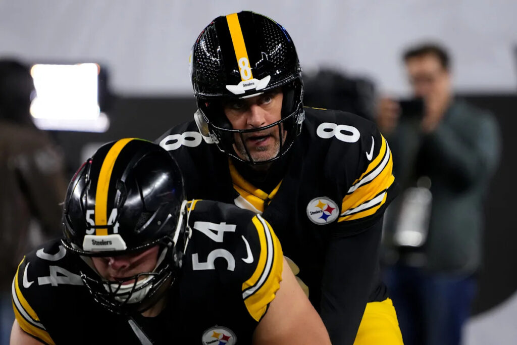 One random Steelers play: Missed throws and opportunities