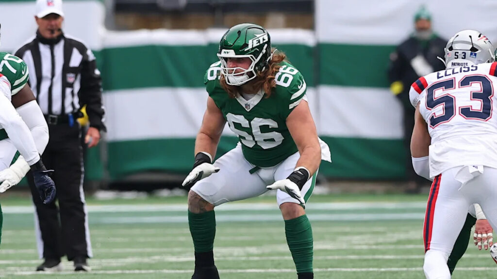 Jets agree to four-year extension with G Joe Tippmann