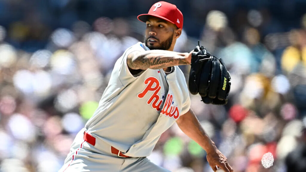 Phillies’ Cristopher Sánchez closes in on Orel Hershiser’s MLB record with 44 2/3 straight shutout innings