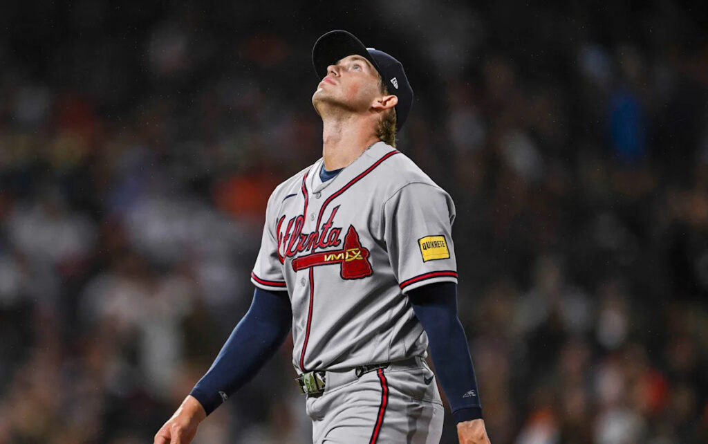 Braves potpourri of pitching leads to 3-1 win over Giants