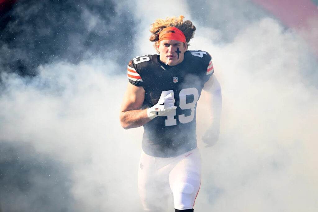 Cleveland Browns LB makes his debut on NFL’s Top 100 list