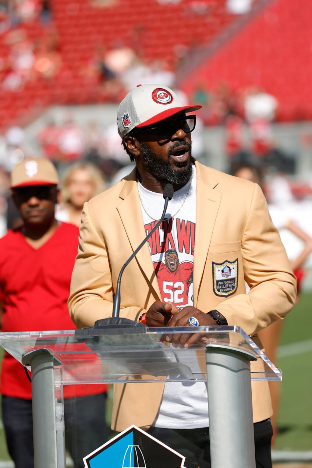 49ers News: Fired up about this Patrick Willis book